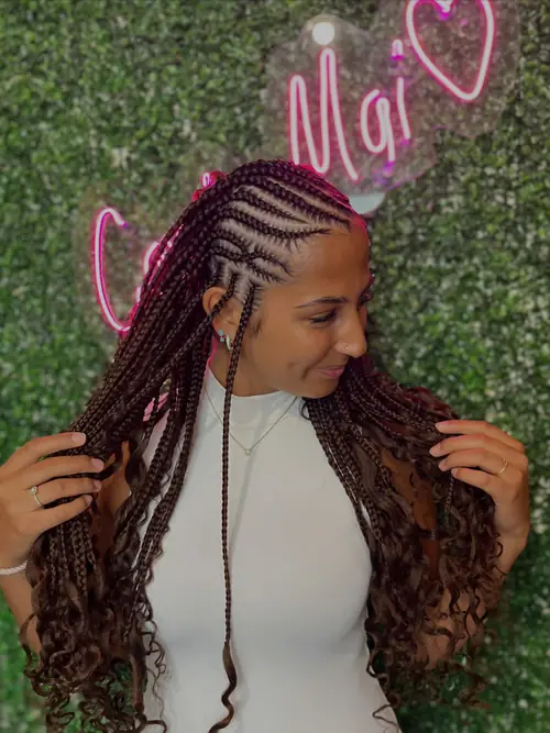 Isparta'da tepeden enseye kalınlaşan kahve-bordo ghana braids